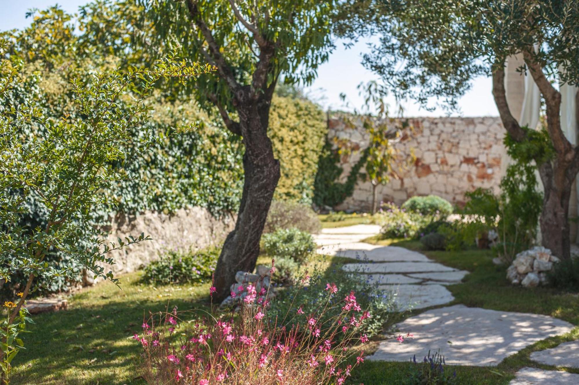 Dimora Il Mandorlo Hotel Ostuni Exterior foto